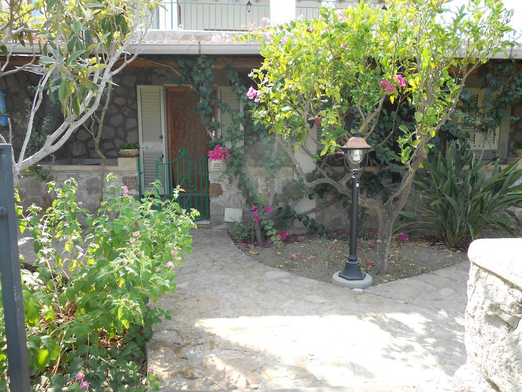 Case Vacanze Margherita Lipari  Rom bilde